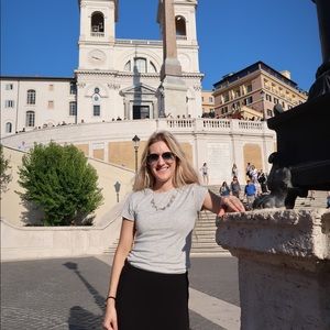 Meet your Posher, Marissa